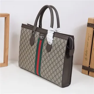 Gucci 灰绿色 结构化的 GG Monogram 帆布 Web Stripe 中心 托特包 16
