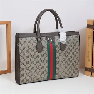 Gucci 灰绿色 结构化的 GG Monogram 帆布 Web Stripe 中心 托特包 17