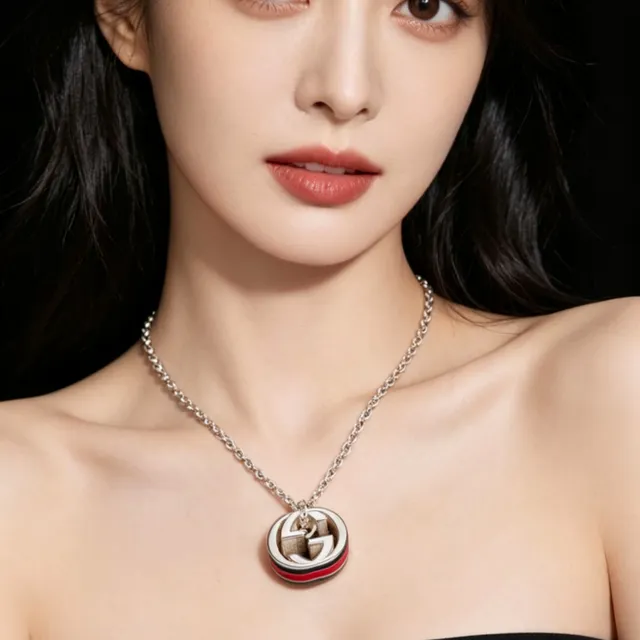 Gucci Green Red Cylindrical Pendant Enamel Stripe Detail Necklace 2
