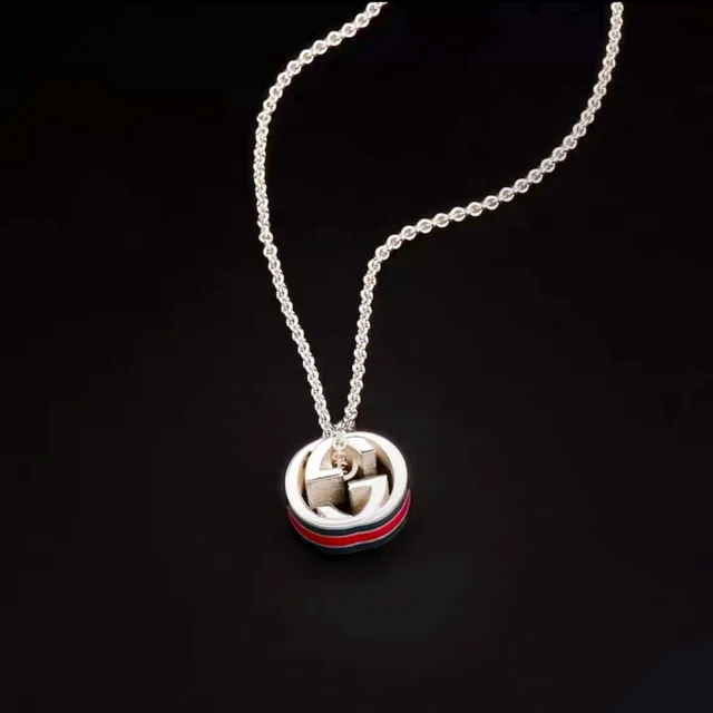 Gucci Green Red Cylindrical Pendant Enamel Stripe Detail Necklace 9