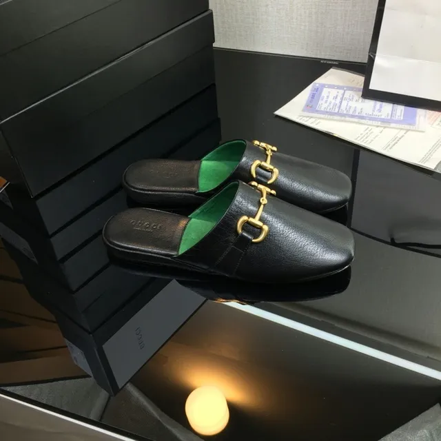 Gucci Horsebit 1955 Sapatos Casuais de Couro Preto Verde com Fivela 2