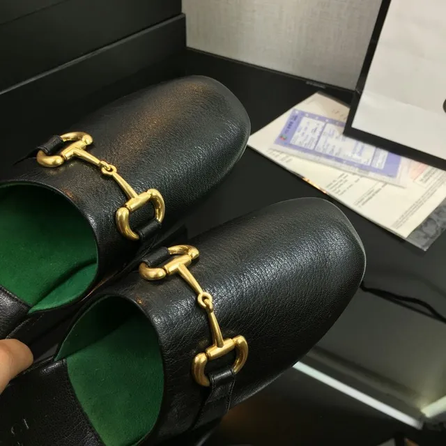 Gucci Horsebit 1955 Sapatos Casuais de Couro Preto Verde com Fivela 9