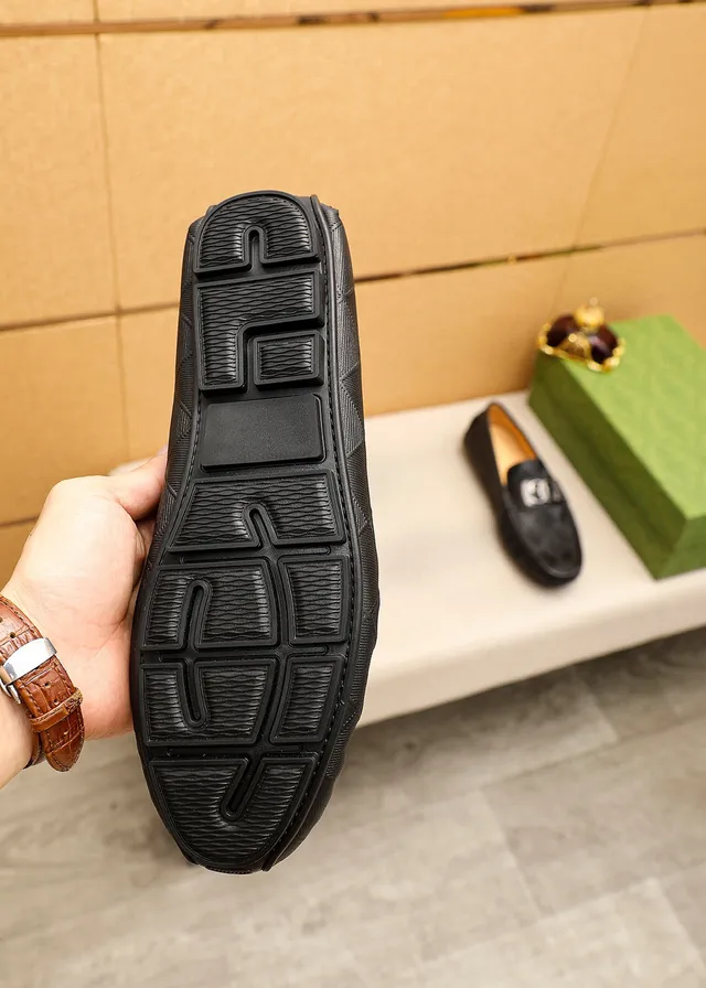 Gucci Horsebit 1955 Black Quilted Leather Loafer 9