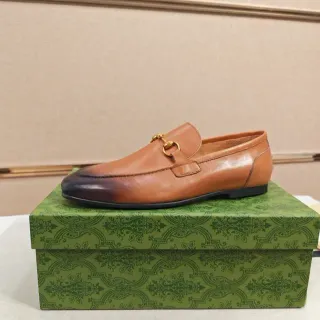 Gucci Horsebit 1955 Brown Beige Buckle Two-Tone Leather Loafer