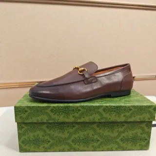 Gucci Horsebit 1955 棕色皮革马衔扣乐福鞋