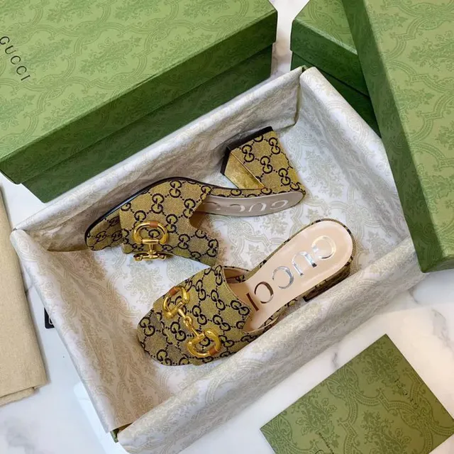 Gucci Horsebit 1955 GG Monogram ذهبي Horsebit Mule Loafers 6