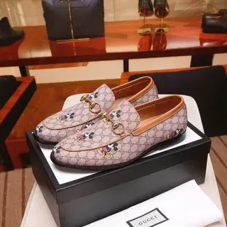 Gucci Horsebit 1955 Mickey Mouse 印花乐福鞋