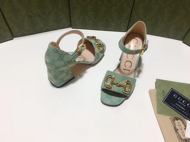 جوتشي Horsebit 1955 أخضر نعناع Jacquard Horsebit Gladiator Sandals 7