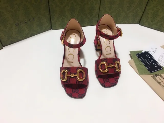 Gucci Horsebit 1955 लाल और नेवी GG Monogram ग्लाडिएटर सैंडल 4