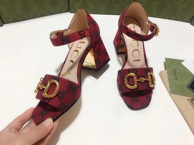 Gucci Horsebit 1955 लाल और नेवी GG Monogram ग्लाडिएटर सैंडल 6