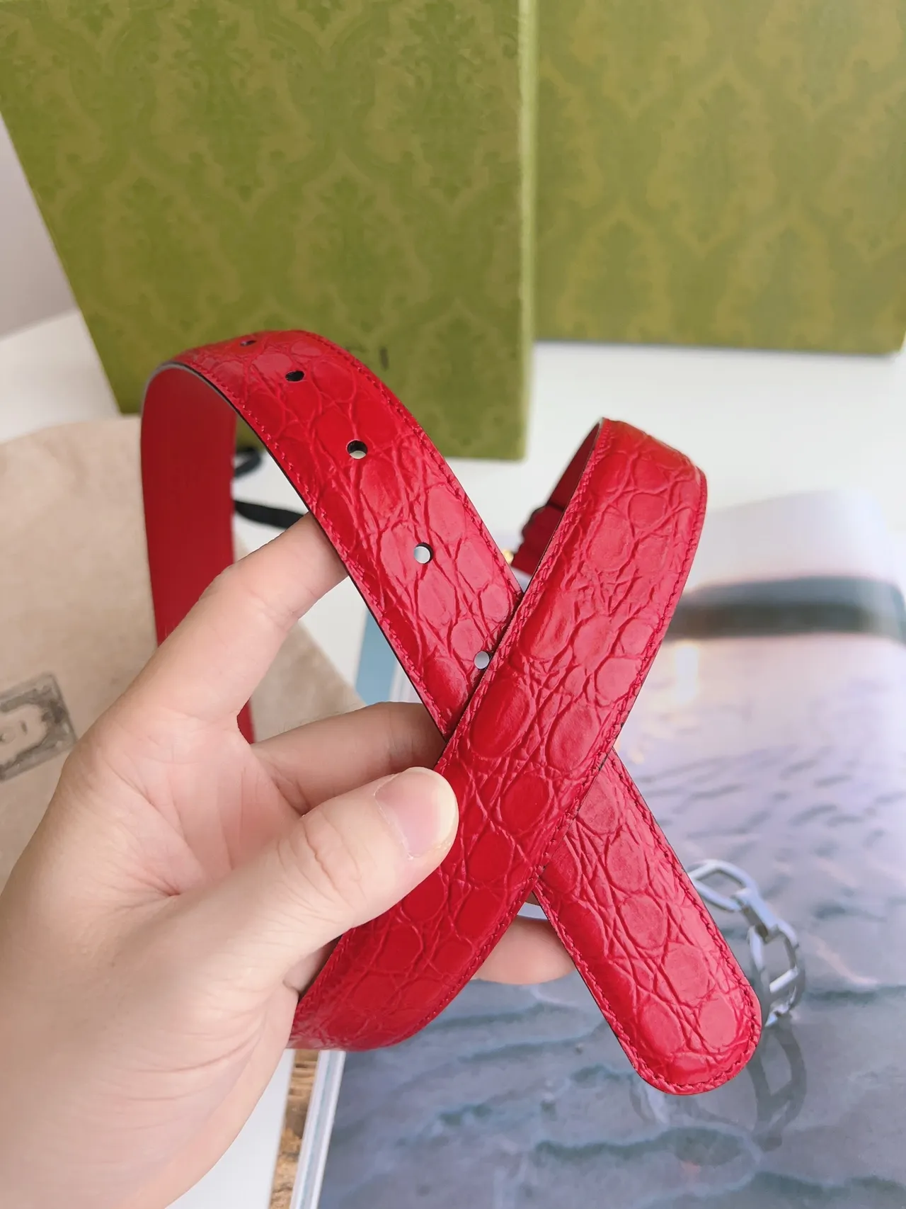 Gucci Horsebit 1955 Red Crocodile-Embossed Leather Belt 9