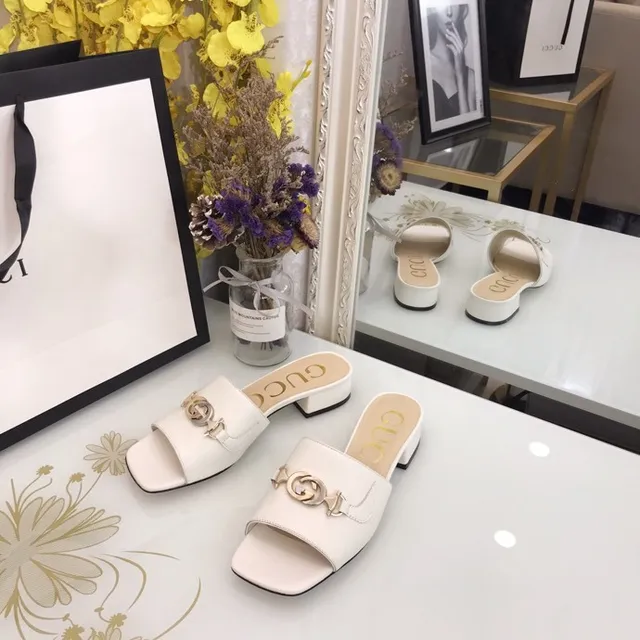 Gucci Horsebit 1955 Sapatos Casuais de Couro Branco Dourado com Fivela Dupla-G 7