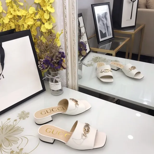 Gucci Horsebit 1955 Sapatos Casuais de Couro Branco Dourado com Fivela Dupla-G 8