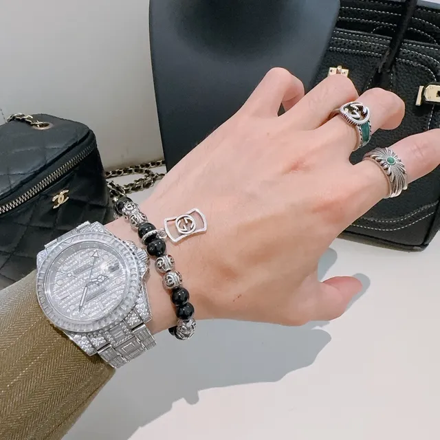 Gucci Interlocking G Bracelet Motif Noir Argent à perles 2
