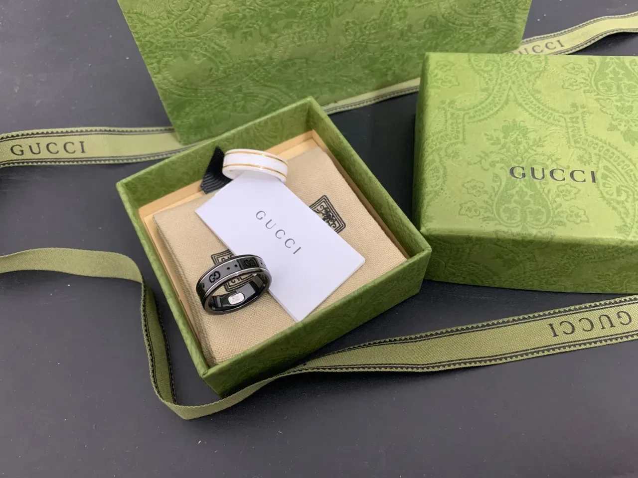 Gucci Interlocking G Ceramic and Metal Rings 3