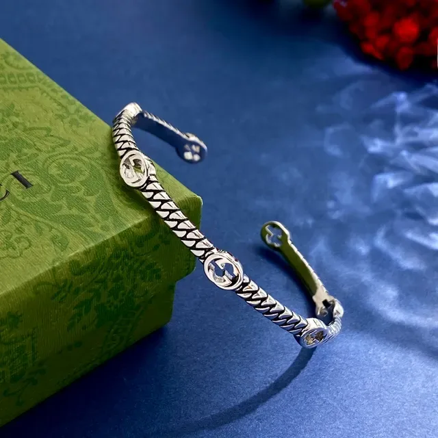 Gucci Interlocking G Twisted Rope Cuff Bracelet 7