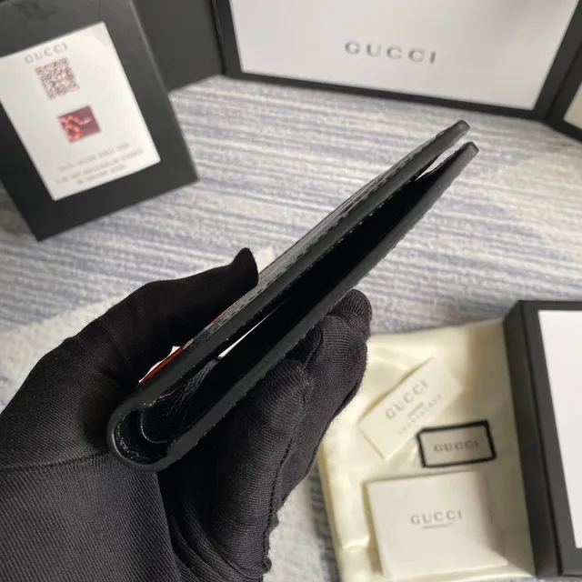 Gucci Kingsnake Print কালো Saffiano Leather ছোট বাটোয়া 9