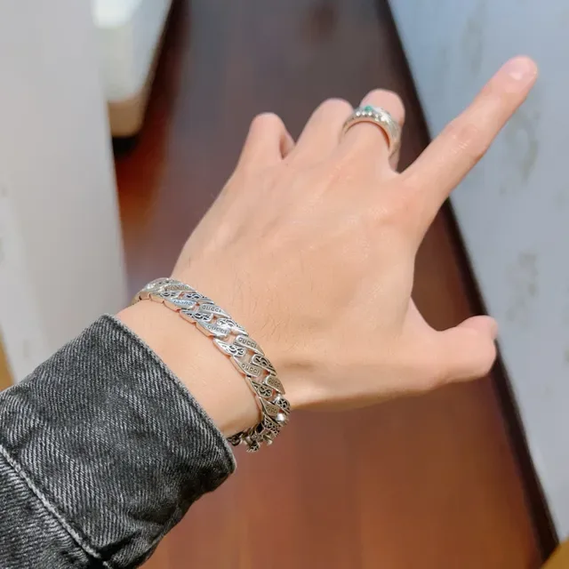 Gucci Link to Love Silver Wide Chain Engraved Branding Bracelet 2