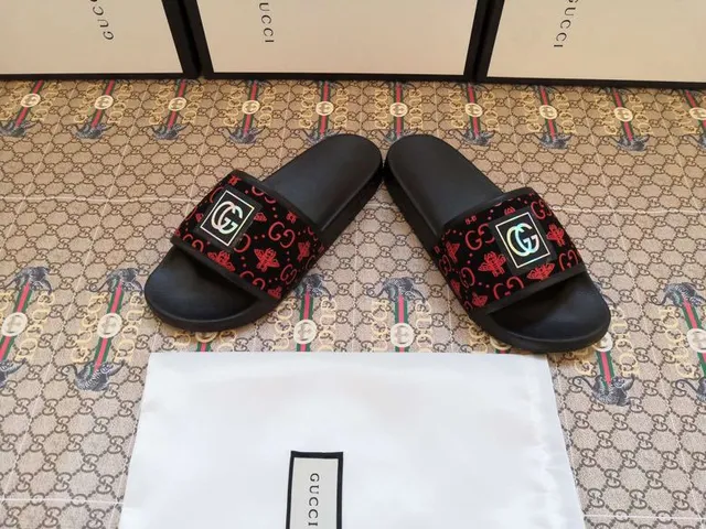 Gucci Ophidia Black Red Interlocking GG Logo Monogram-Patterned Strap Slippers 8