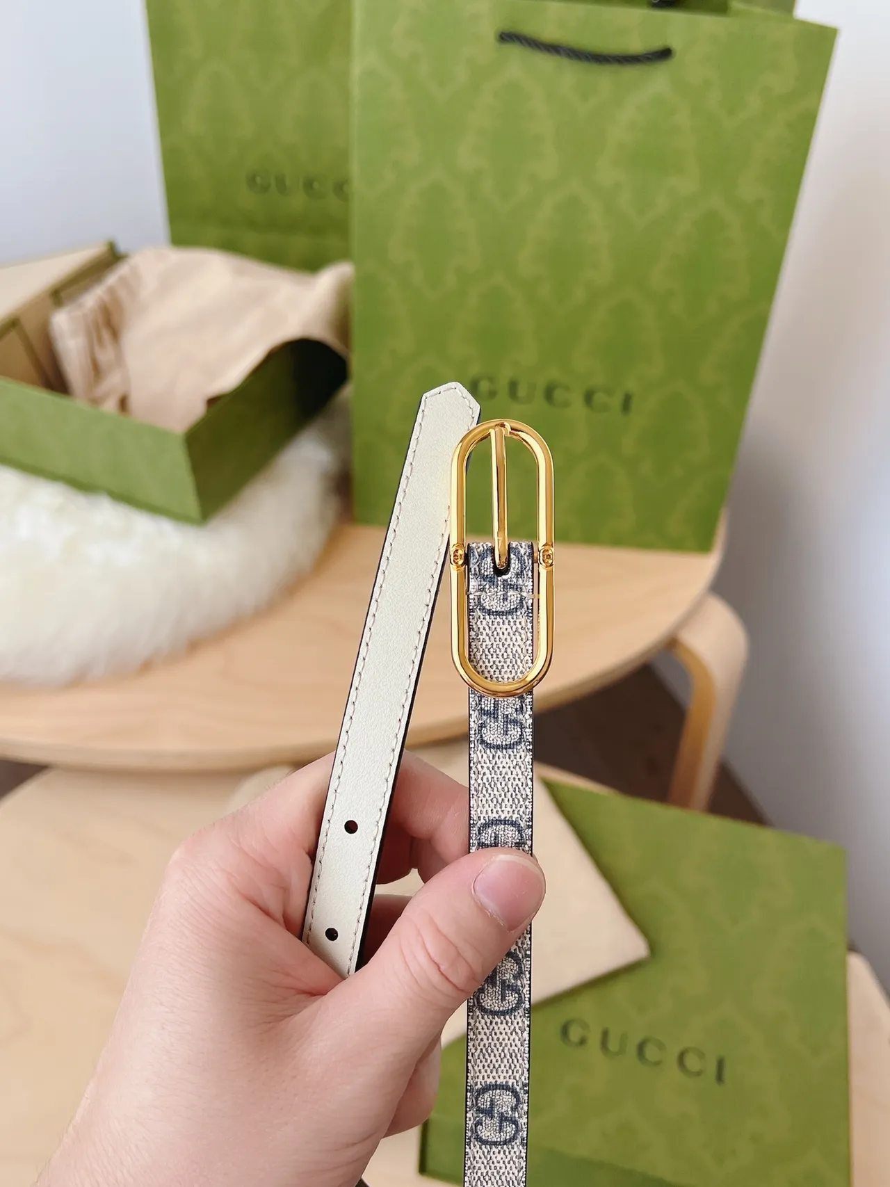 Gucci Ophidia ধূসর সাদা GG Supreme ক্যানভাস সংকীর্ণ সিলুয়েট চামড়ার বেল্ট 8