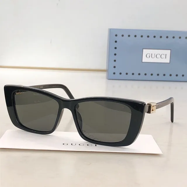 Gucci Rectangular Cat-Eye Black Acetate Brown Gradient Sunglasses 6