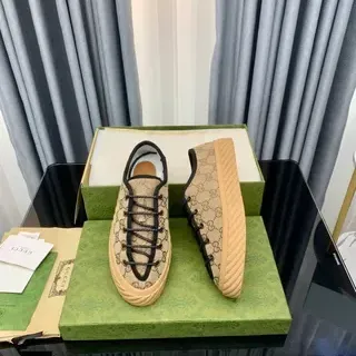 Gucci Screener Beige and Black GG Monogram zapatillas lifestyle