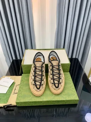 Gucci Screener Beige and Black GG Monogram tênis lifestyle 3