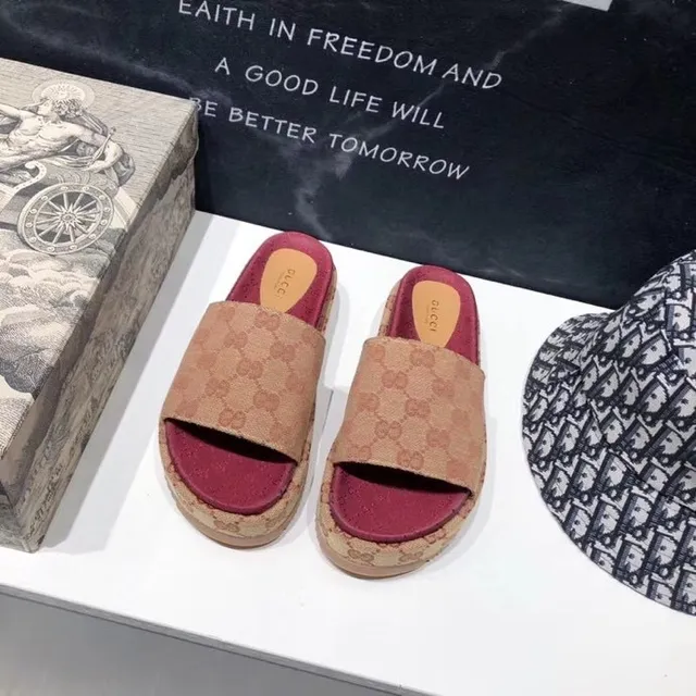 Gucci Screener Bege e Borgonha GG Monogram Chinelo de plataforma 3
