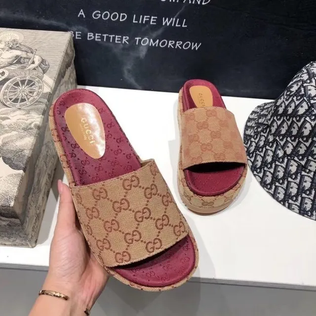 Gucci Screener Bege e Borgonha GG Monogram Chinelo de plataforma 9