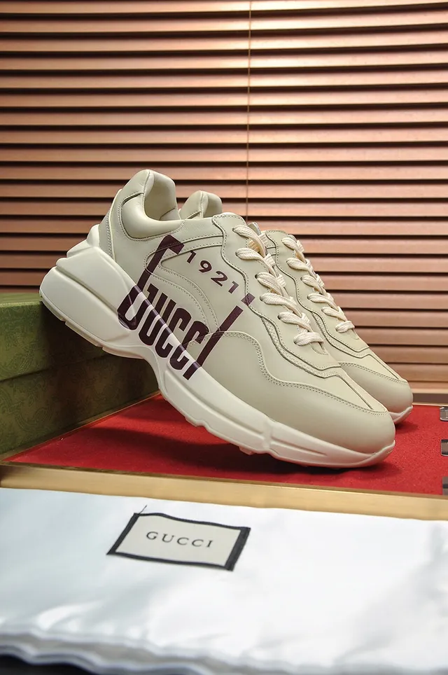 Gucci Screener Beige Red Sole Oversized Logo Print Chunky Sneakers 8