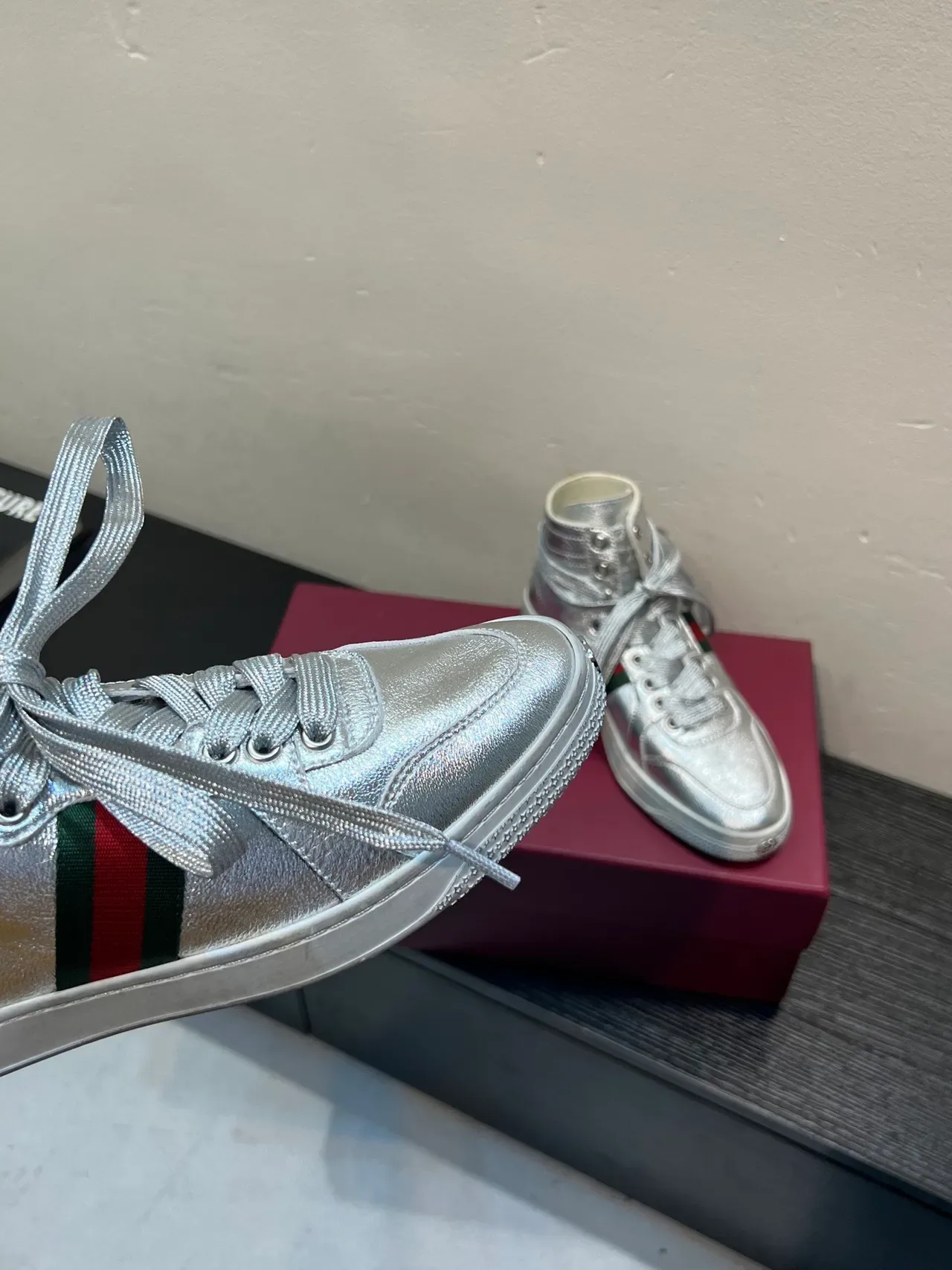 Gucci Screener Metallic Silver Web Stripe Lifestyle Sneaker 8