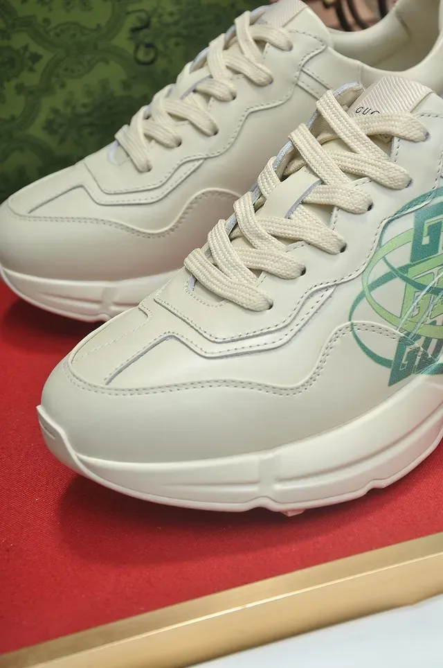 Gucci Screener Off-White Couro Interlocking GG Logo Lifestyle Sneakers 3