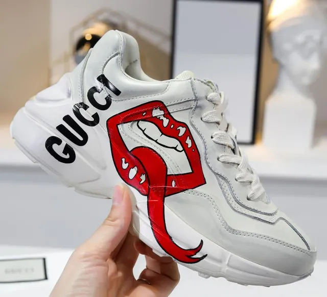 Gucci Screener 白红唇部图形粗厚运动鞋 2