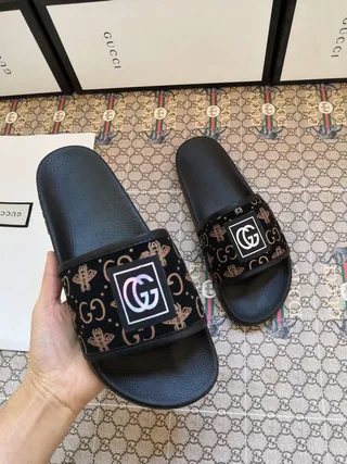 Gucci Slide Chaussons Noirs Monogram Sangle 8