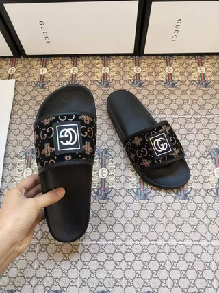 Gucci Slide Chaussons Noirs Monogram Sangle 9