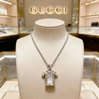 Gucci T-Shirt Pendant Colar Prata