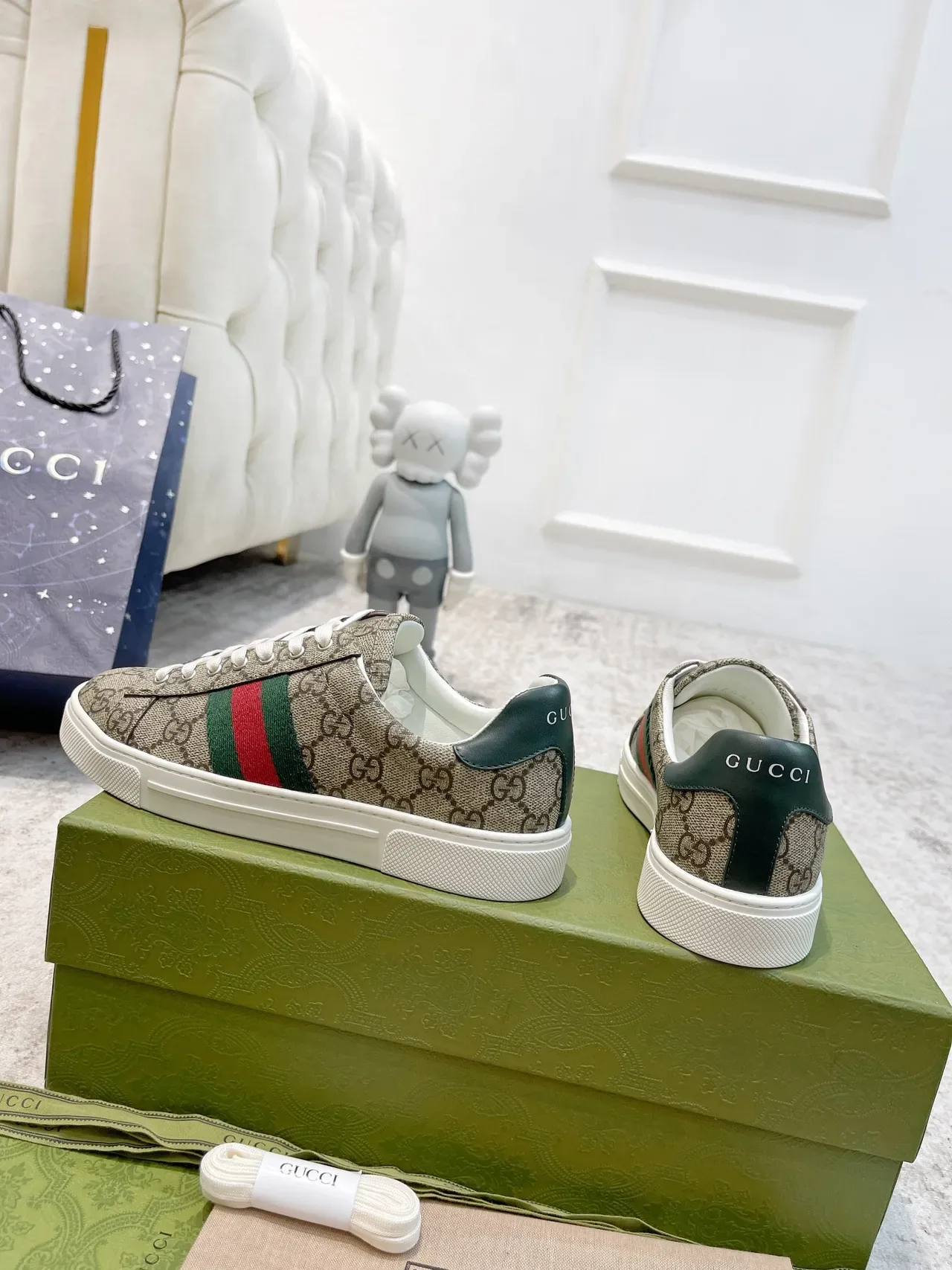 गुच्ची टेनिस 1977 बीज GG Monogram Web Stripe लाइफस्टाइल स्नीकर 3