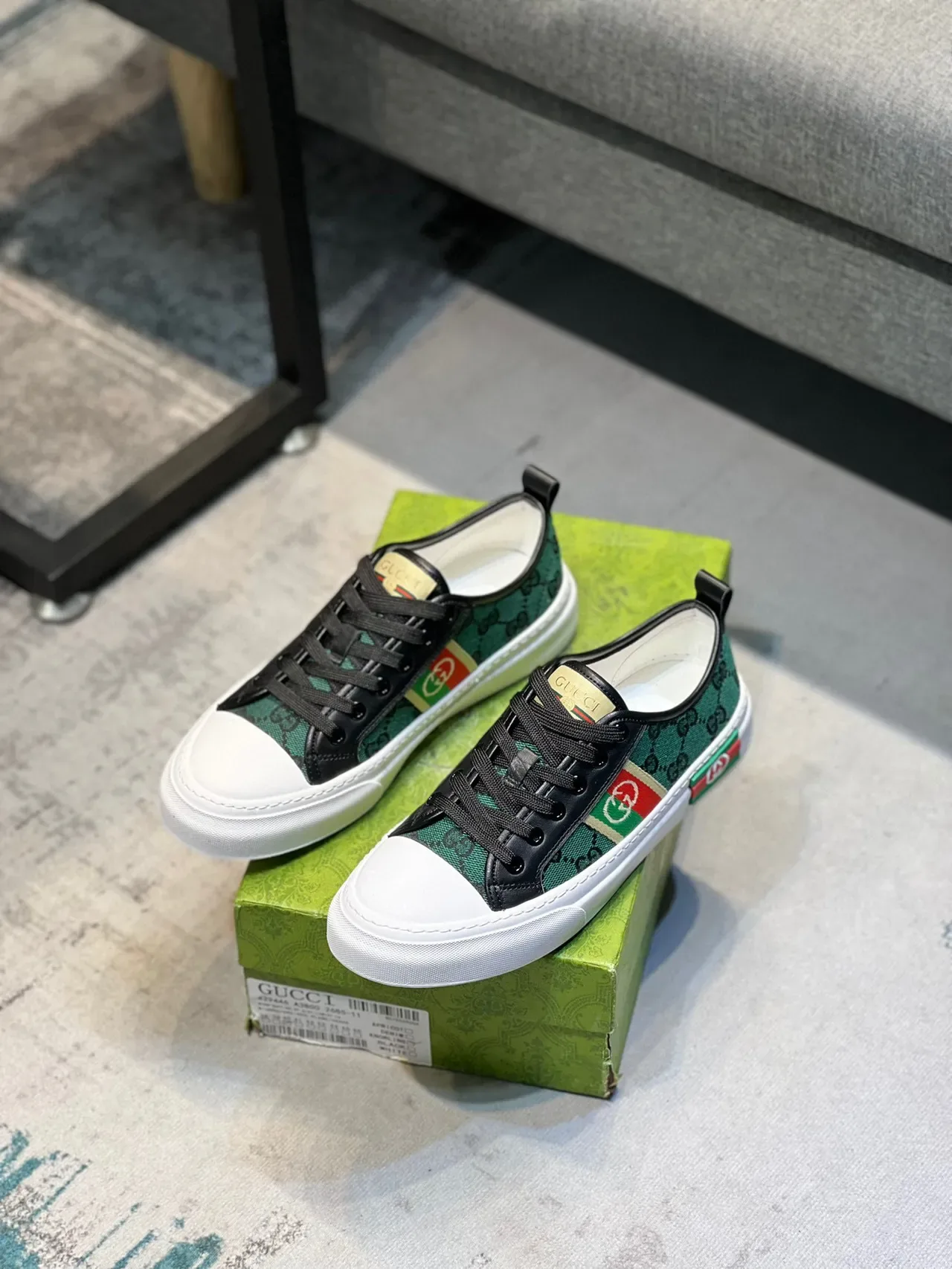 Gucci Tennis 1977 绿色 GG Monogram Web Stripe 生活方式运动鞋 7
