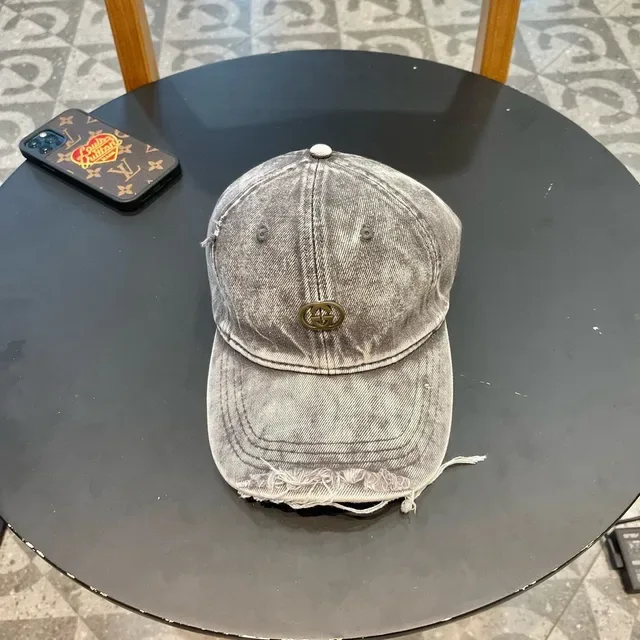 Gucci Casquette de béisbol en denim gris lavé 2