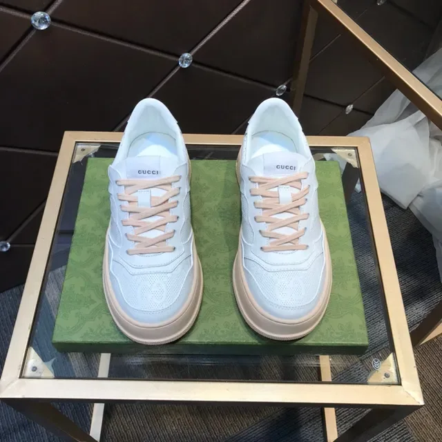 Gucci White Beige Platform Sole Perforated Leather Upper Lifestyle Sneakers 9