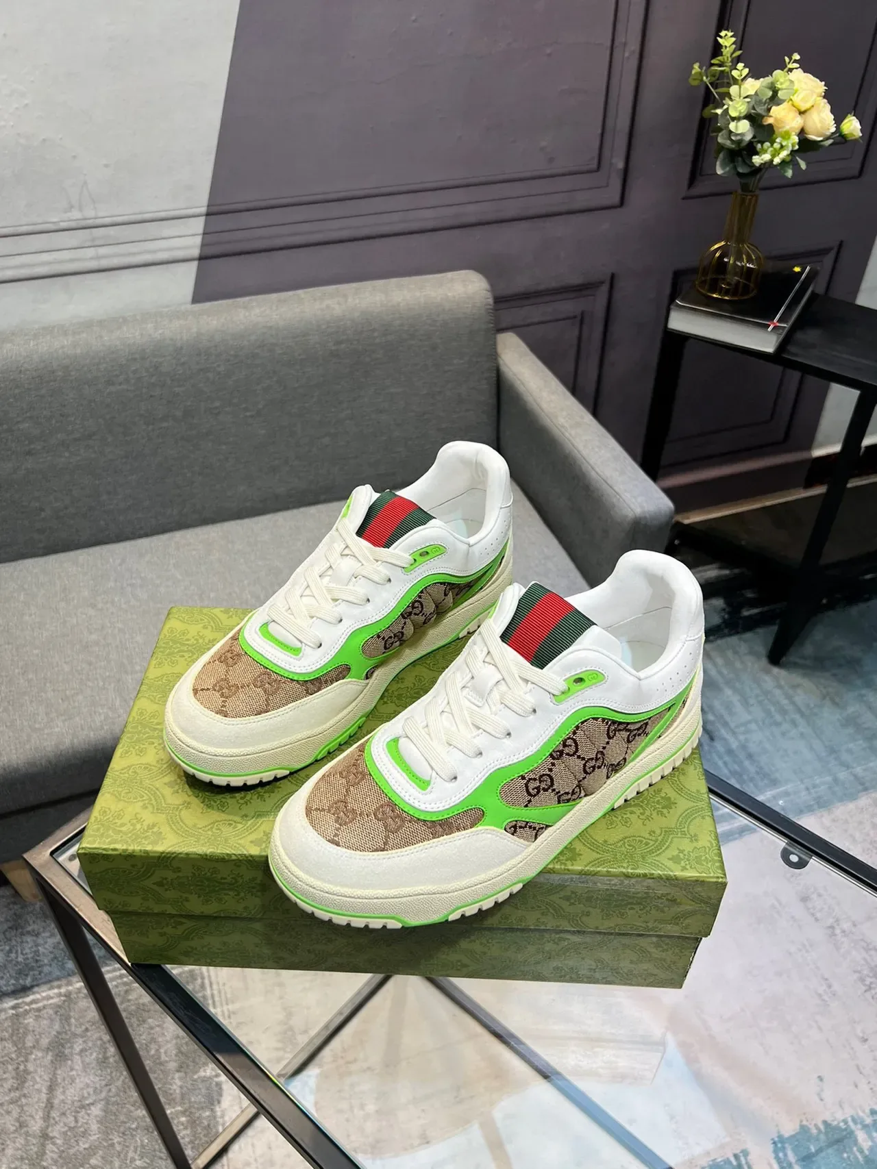 Gucci সাদা সবুজ GG Monogram ক্যানভাস নিওন পাইপিং লাইফস্টাইল স্নিকার্স 4