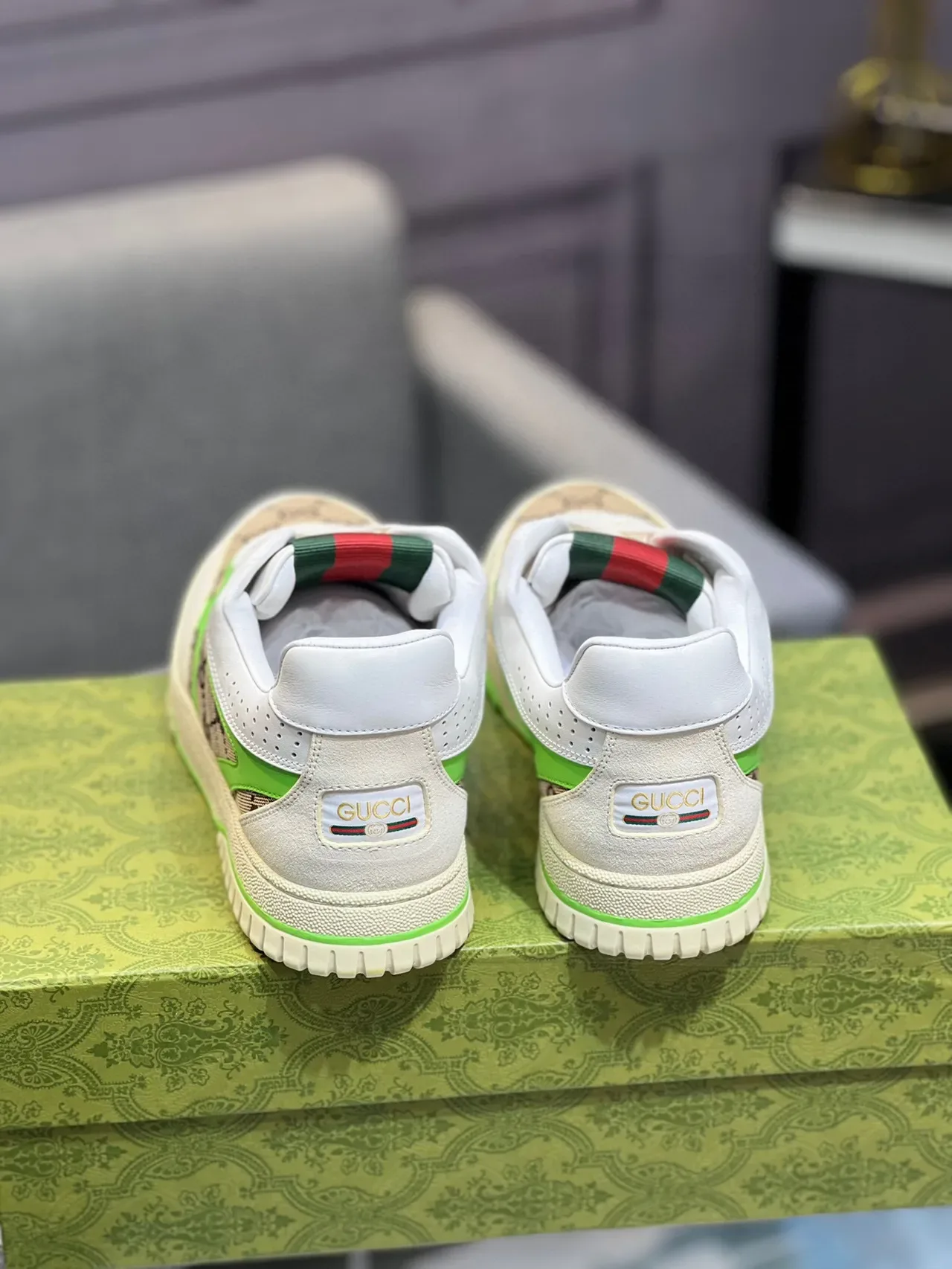 Gucci সাদা সবুজ GG Monogram ক্যানভাস নিওন পাইপিং লাইফস্টাইল স্নিকার্স 5