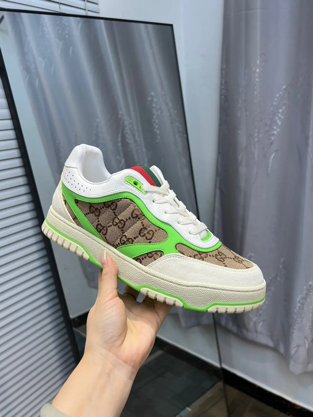 Gucci সাদা সবুজ GG Monogram ক্যানভাস নিওন পাইপিং লাইফস্টাইল স্নিকার্স 7
