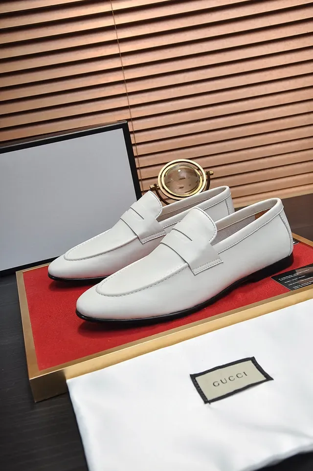 Gucci সাদা চামড়া Penny Strap লুফার 8