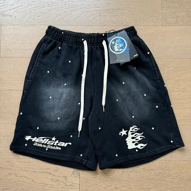 Shorts Hellstar com impresión de estrelas 7