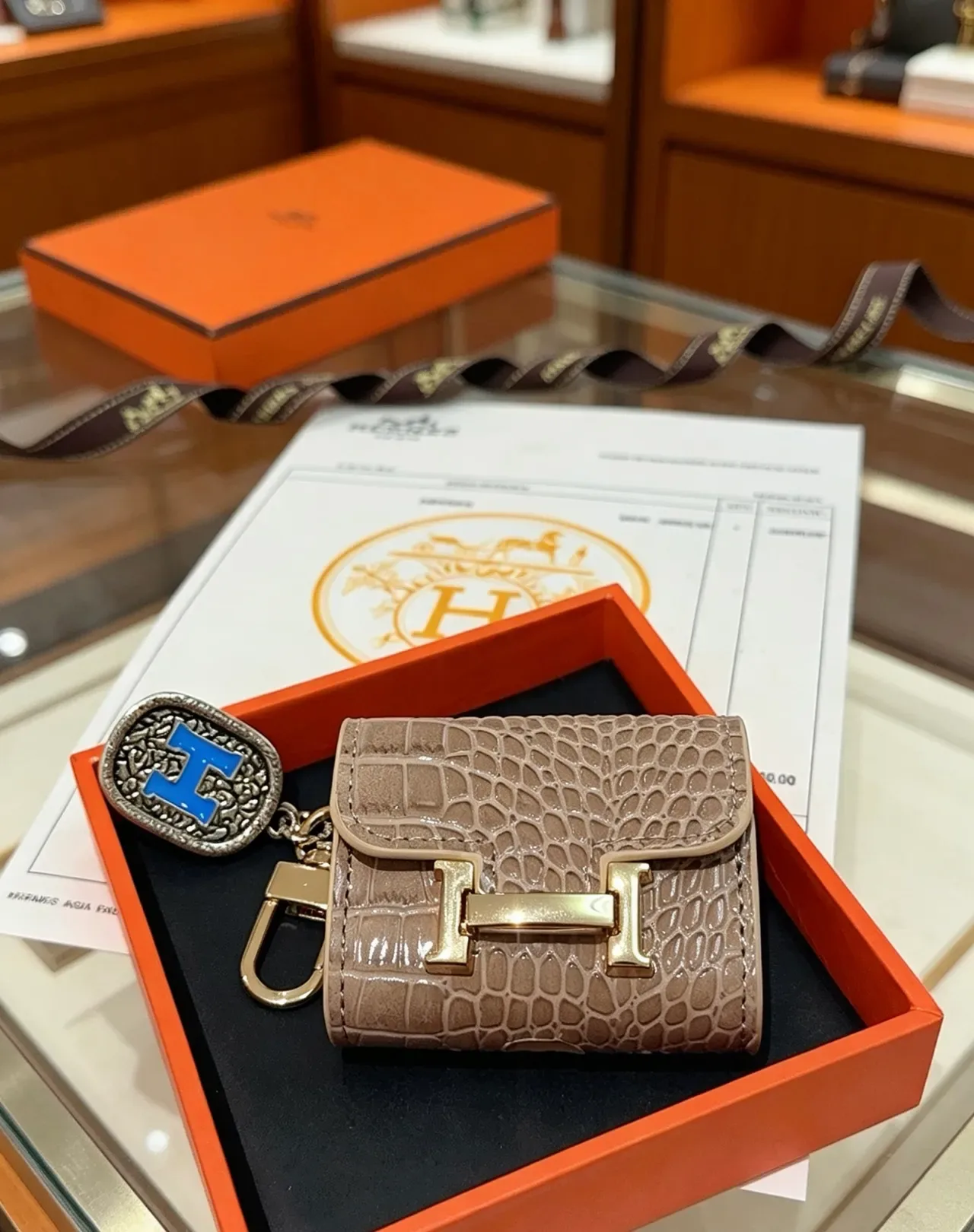 Hermès बेज गोल्ड मगरमच्छ त्वचा H-Turnlock Clasp सिक्का थैली 5
