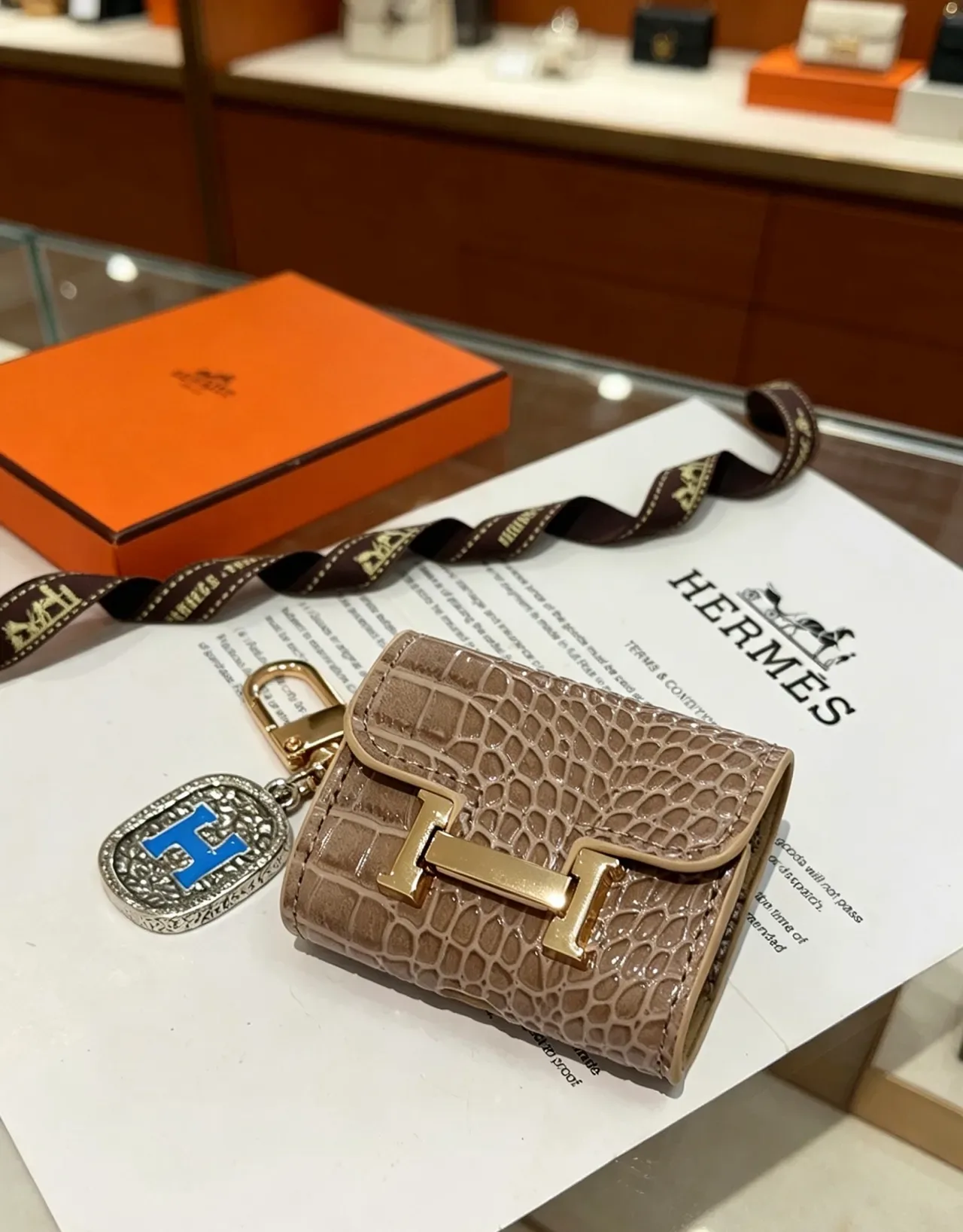 Hermès बेज गोल्ड मगरमच्छ त्वचा H-Turnlock Clasp सिक्का थैली 6