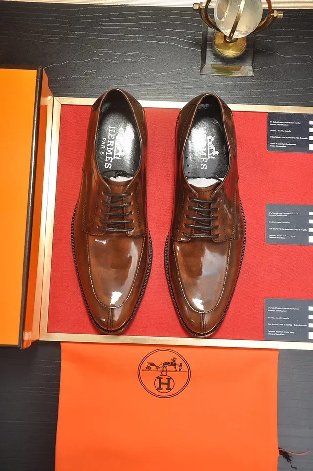 Hermès Marron Oxford à Cap-Toe Poli 5