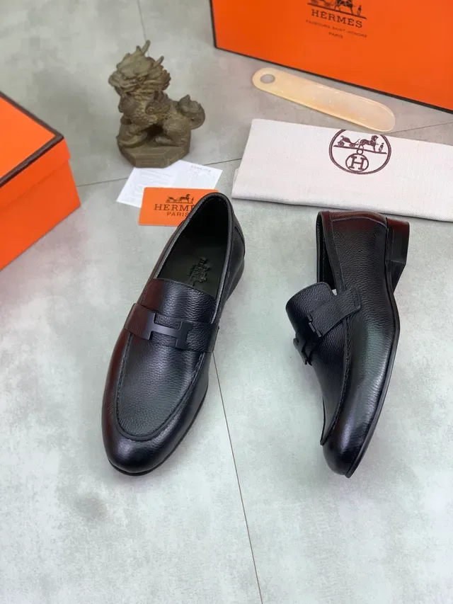 Hermès Constance Loafer Black Pebbled Leather H-Buckle Loafer 5