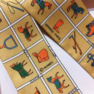 Hermès Équitation Beige Multicolor Grid-Patterned Equestrian Motif Necktie